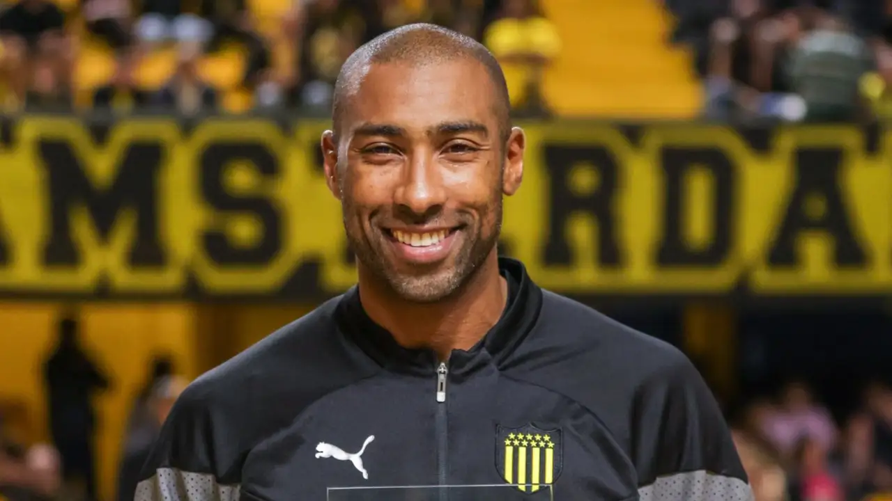 Ex ACB: Regresa a casa y es el mejor de la liga