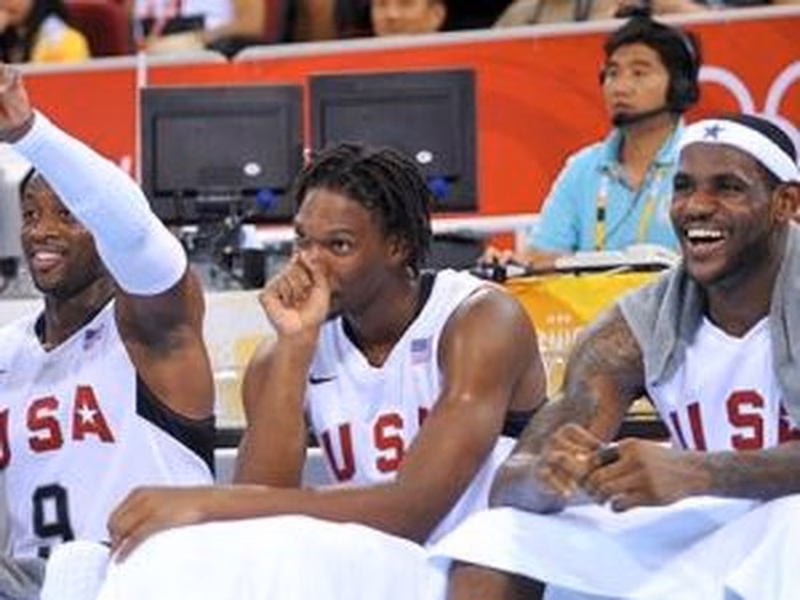 Kareem manda un recado a Lebron, Bosh asqueado y ¡Bobby Knight al ataque!
