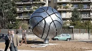 Lega (J8): Un gran Bootsy Thornton no impide romper la imbatibilidad de Varese. Milano coge aire a costa de Cremona. MVP para Christian Burns y ¿dónde se encuentra la ‘Rotonda del Basket’?