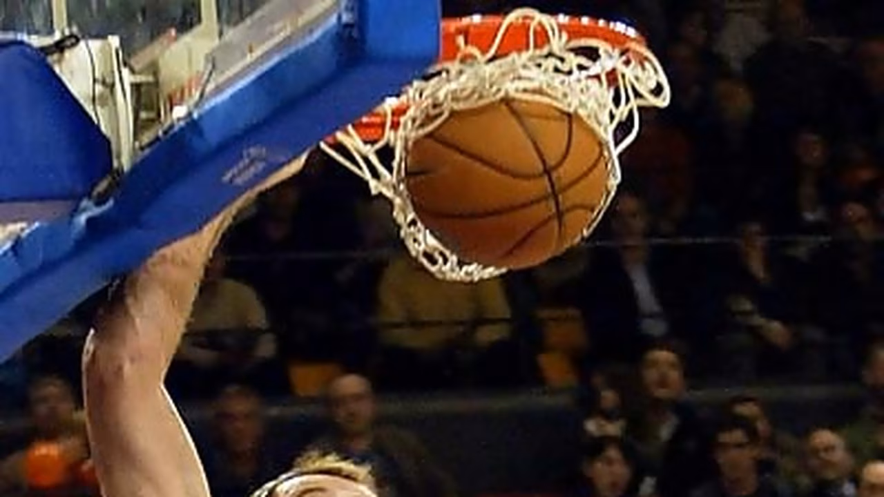 ACB Outside: Haris Mujezinovic ficha por la Benetton