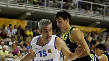 Guillermo Rejón amplia su contrato temporal con el Lucentum Alicante