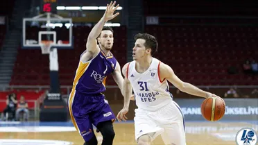 La mejor marca anotadora de la carrera de Thomas Heurtel no evita la derrota de Efes