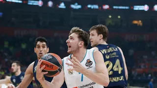 El equipo vence a la leyenda: el Madrid más coral gana su décima Euroliga