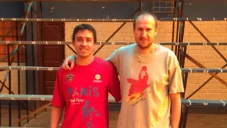 Los españoles Richi González y Nacho Domínguez inician los playoffs en Bolivia