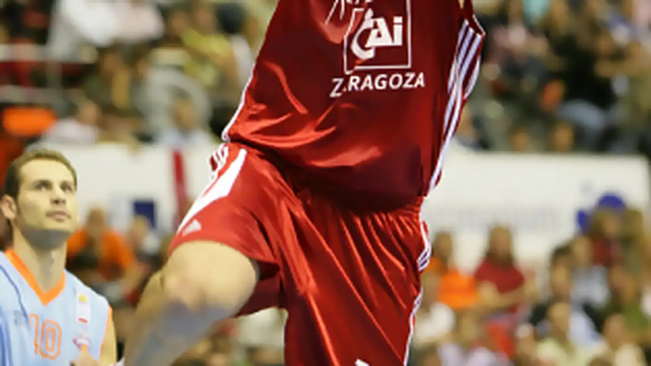 Ondrej Starosta: OK a Melilla Baloncesto