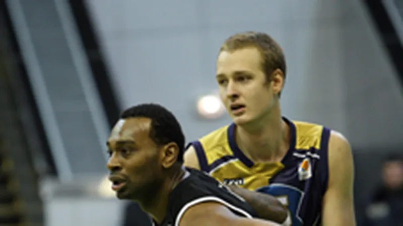 Zalgiris pierde la virginidad en LKL. ¿Cuánto cobra al mes D’or Fisher en Ucrania?