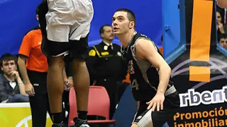 Caso Bracey Wright: DKV anuncia su despido