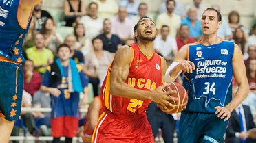 UCAM Murcia amplía el contrato de Sadiel Rojas