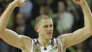 ZOCO EUROPEO – Mercato italiano: ¿Hawkins, Siena o AJ?, Petravicius, Zisis, Moss, Poeta, Hackett ¿se retirará Carlton Myers?