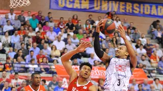 Delteco GBC asalta Murcia y se acerca a la permanencia (61-74)