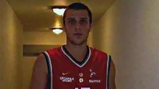 Oviedo y Valdemoro apuran fichajes ante el inminente debut liguero