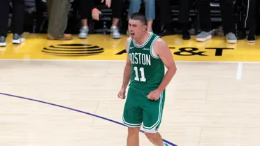 Los Celtics dan una nueva lección a los Lakers