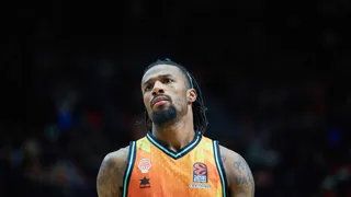 Shannon Evans, de estrella en el Betis a estrellado en Valencia Basket