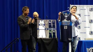 Día de nuevos uniformes y los Grizzlies le dan una oportunidad a Beasley