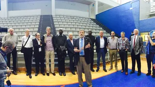 Essie Hollis, Nate Davis y 40 años de historia del Askatuak