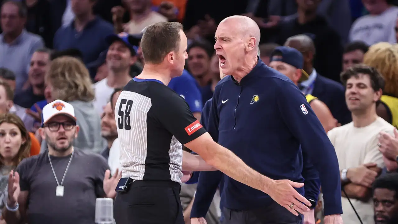 El entrenador de Pacers está harto de los árbitros: “Merecemos justicia”