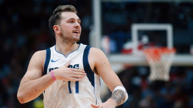 Calidad europea: Luka Doncic asombra con otro Triple-Doble (25-10-10)
