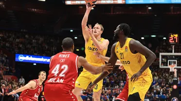 Dos prórrogas y dos potentes invictos: así ha sido este viernes de Euroleague