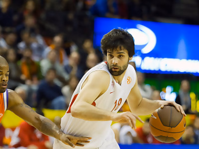Milos Teodosic, nombrado jugador europeo del año aunque Pau Gasol fue el favorito de los expertos