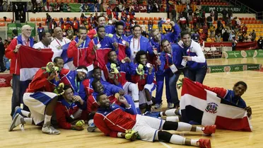 Latinoamérica: Oro dominicano, ex-NBA a Argentina y México y arranca la Liga de Lima