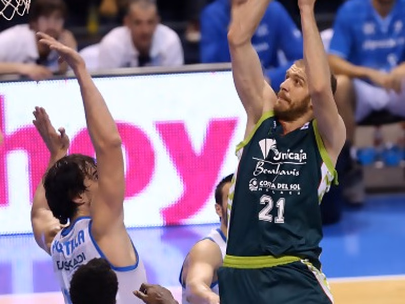 Unicaja conquista Madrid; el Barça se pasea y MVP Zoric se exhibe