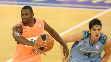 0-5 y colista, sí. Pero esto es otra cosa. Estudiantes hizo sudar al Barça (75-78)