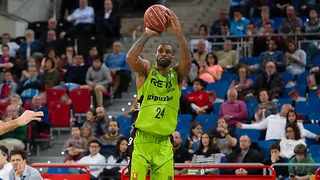 Taqwan Pinero, un microondas para el Iberostar Tenerife