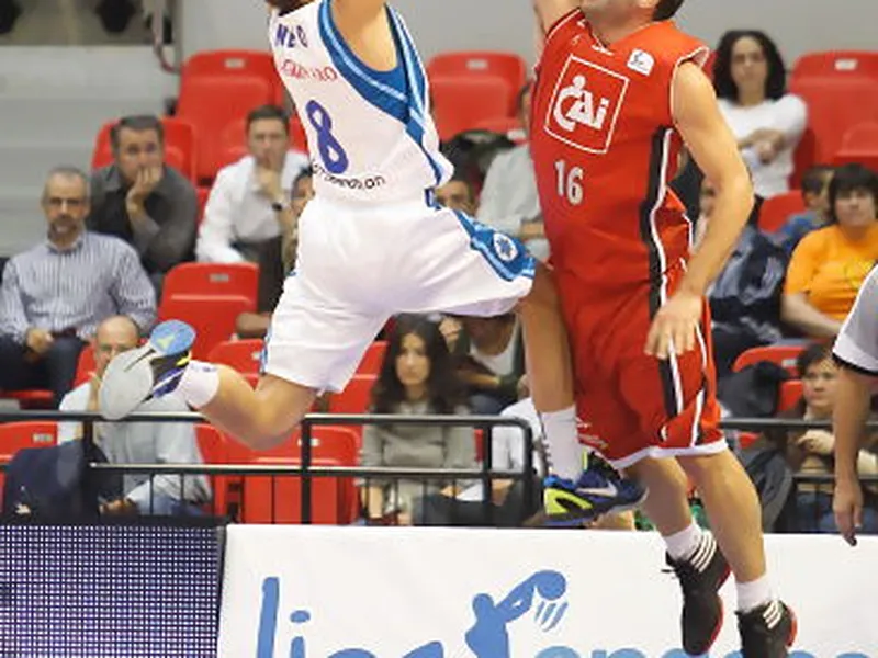 La otra estadística en la Liga Endesa, más/menos de la Jornada 5: de la explosión de Raulzinho Neto, a los intangibles de Almazán, Grimau y Markovic, pasando por el trabajo silencioso de Felipe Reyes