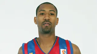 Thornton se desvincula del F.C. Barcelona