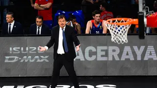 Más problemas para el Anadolu Efes en Euroliga