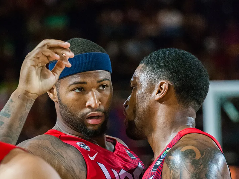 Carmelo supera los 20.000; Aldridge, héroe y villano; Cousins conquista Hollywood