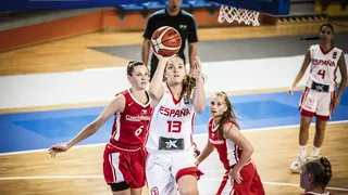 Europeo U18F (J1): España sufre ante los triples checos pero el trabajo de Carrera decide