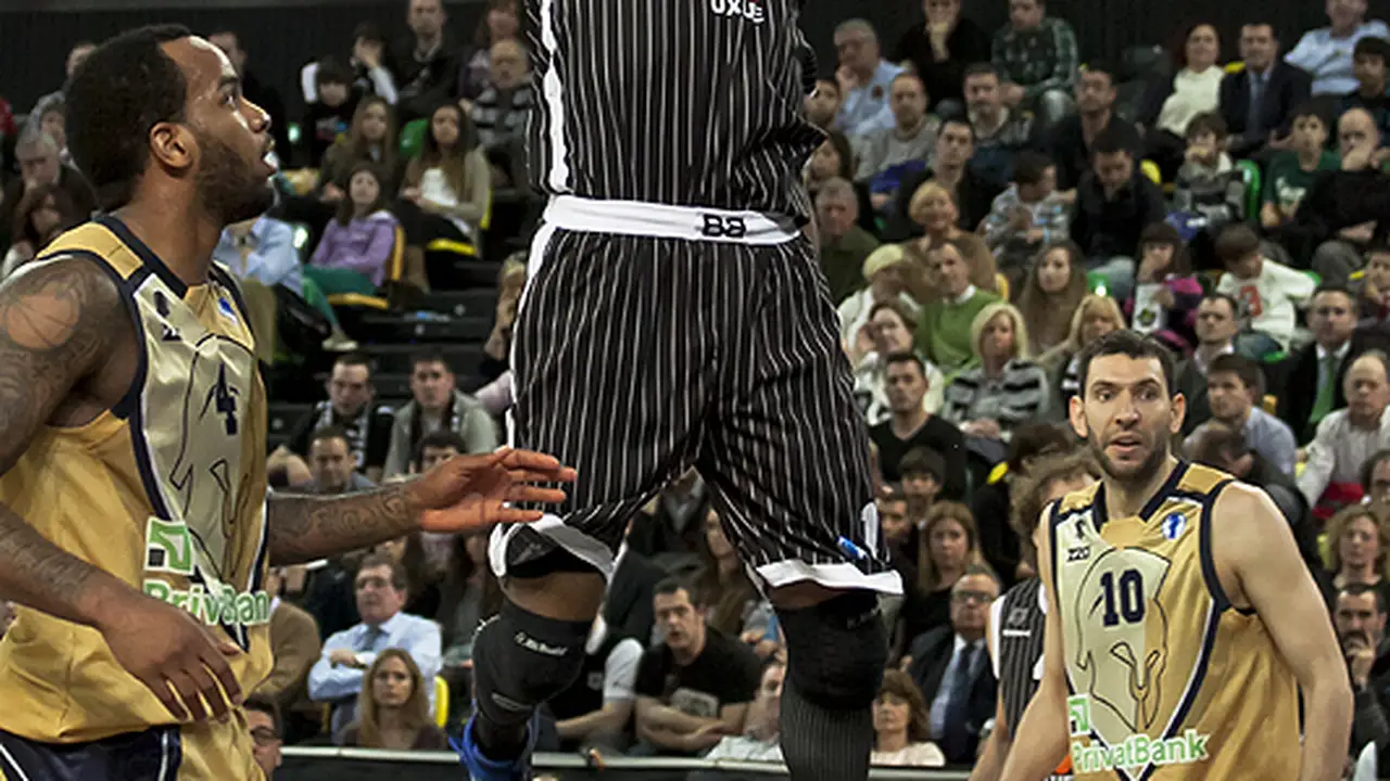 ¡Miribilla celebra la primera final europea en la historia de Uxue Bilbao Basket!