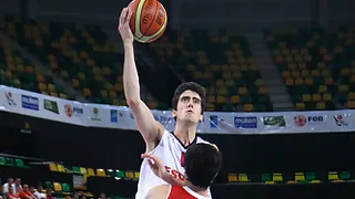 Eurobasket U20 (J1): España arrasa a Turquía (90-41). Exhibiciones de Kulvietis (Lituania) y Dubjlevic (Montenegro) y mucho más…