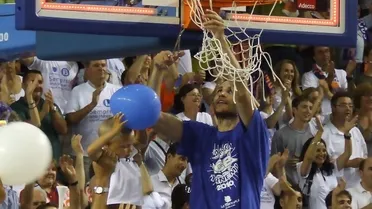 Adecco Oro – P.O. (Final V): La metralleta de Michel Umeh devuelve la ilusión a Menorca regresando a la ACB un año después de su descenso. Ford Burgos, un rival más que digno