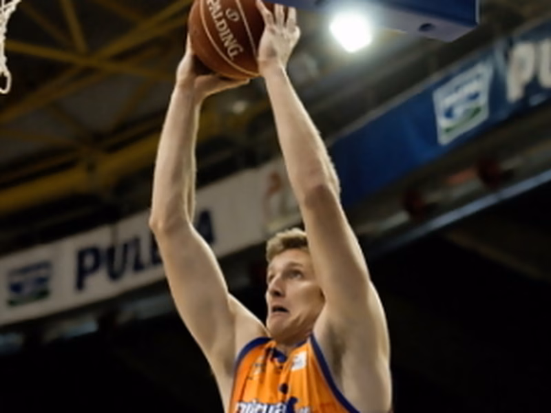 Eurocup (J5): Valencia asalta la fortaleza de Banvit. Bilbao, victoria en el último suspiro. Last16, muy complicado para Cajasol. Fells, MVP. Partidazos de King (7/7 T3), Diener, Delaney, Doellman…