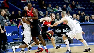 Juan Palacios, garra de MVP para asegurar la plaza de lujo del Lietuvos Rytas