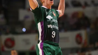 Unicaja pasa a semis en una auténtica fiesta del baloncesto (90-86)