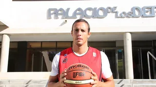 Óscar González, elegido para formar parte del Hall of Fame de Pittsburg State University (incluye entrevista)