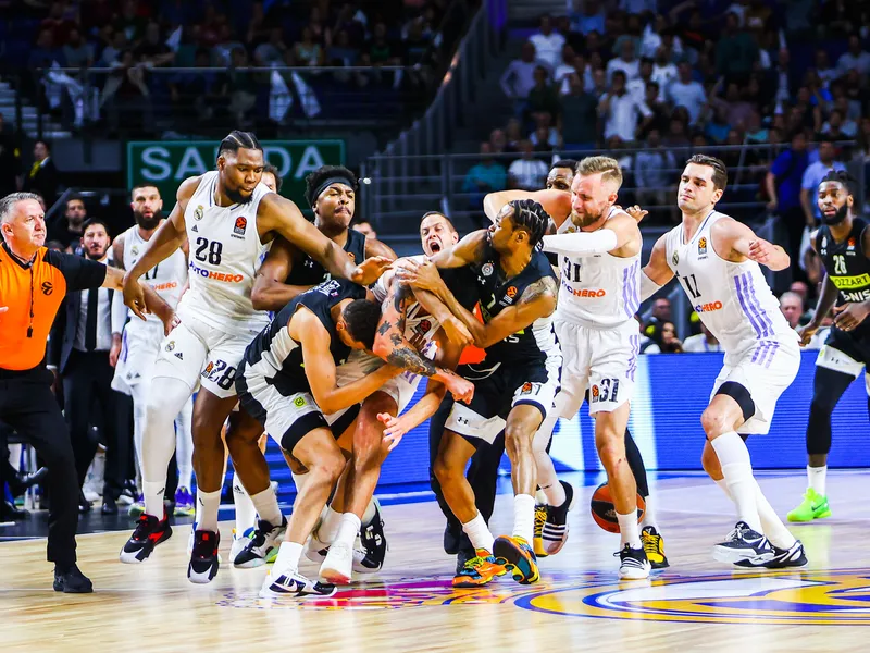 Vergüenza en Euroliga: la batalla campal entre Real Madrid y Partizan (vídeo)