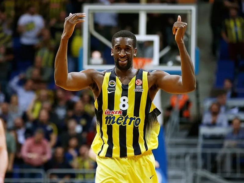 VIDEO REPORTAJE de Ekpe Udoh, quien se decanta por la Liga China