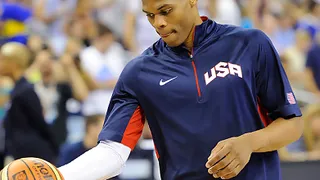 Westbrook conquista El Alamo. Dominante Dwight Howard. Lopez se rompe