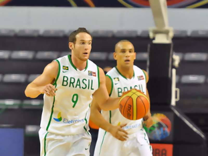 Preolímpico FIBA Américas: ganan los candidatos, aunque Venezuela pone en aprietos a Brasil de la mano de Greivis Vázquez
