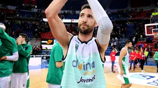 Sergi Vidal deja la Penya y Valencia Basket firma a la promesa Tomas Pavelka