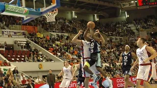 Billy Keys es el segundo extracomunitario del CAI