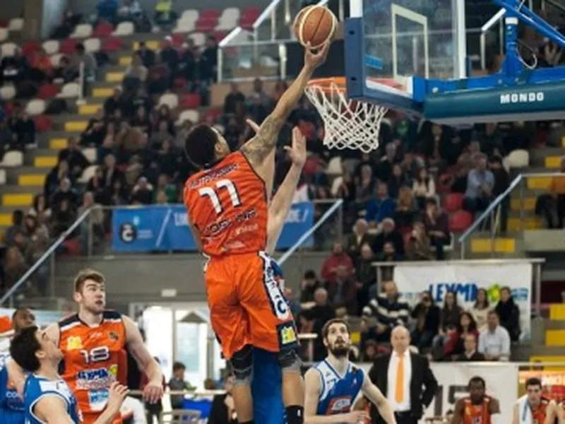 Khalid Mutakabbir, talento cotonou para el Palma Air Europa