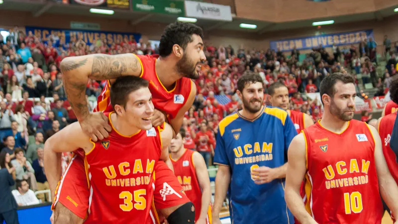El ciclón UCAM pasa por encima de Bilbao Basket (91-65)