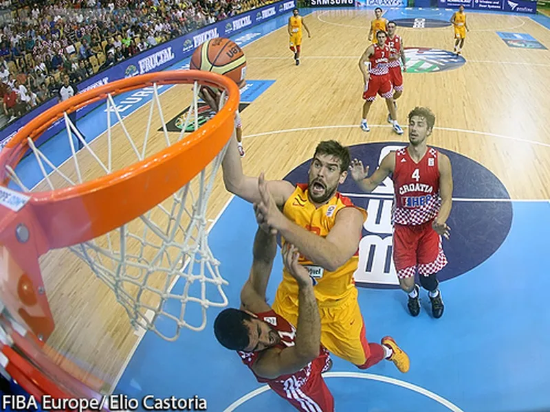 España resuelve sin problemas su estreno ante una Croacia decepcionante (68-40)