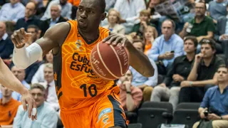 Romain Sato, dos años más de taronja