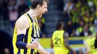 Anadolu Efes, Fenerbahce y Maccabi Tel Aviv activan el mercado europeo